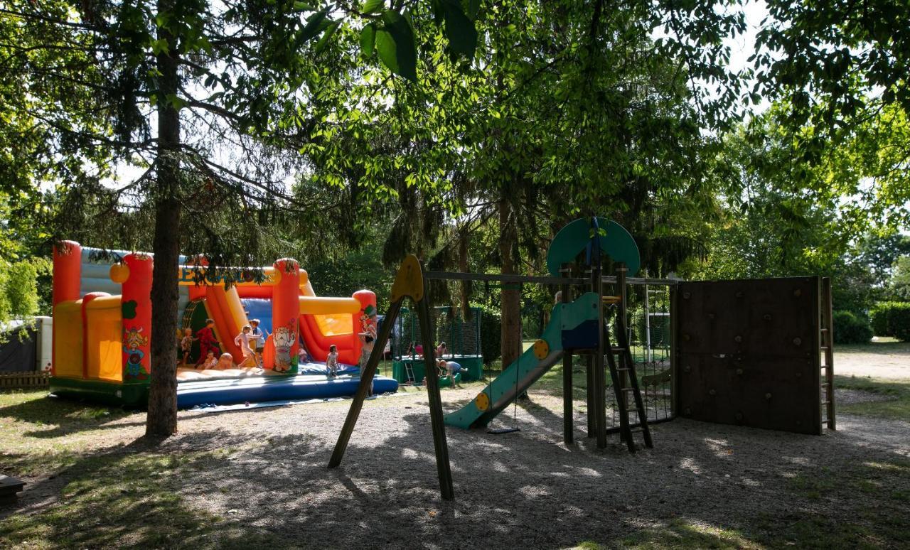 Camping La Belle Etoile Melun Exterior foto